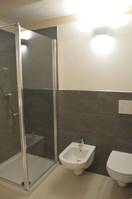 Casa Mara Centrale -Tranquillo Malcesine Ngoại thất bức ảnh